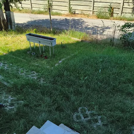 Voievozilor Garden View アパート コンスタンツァ